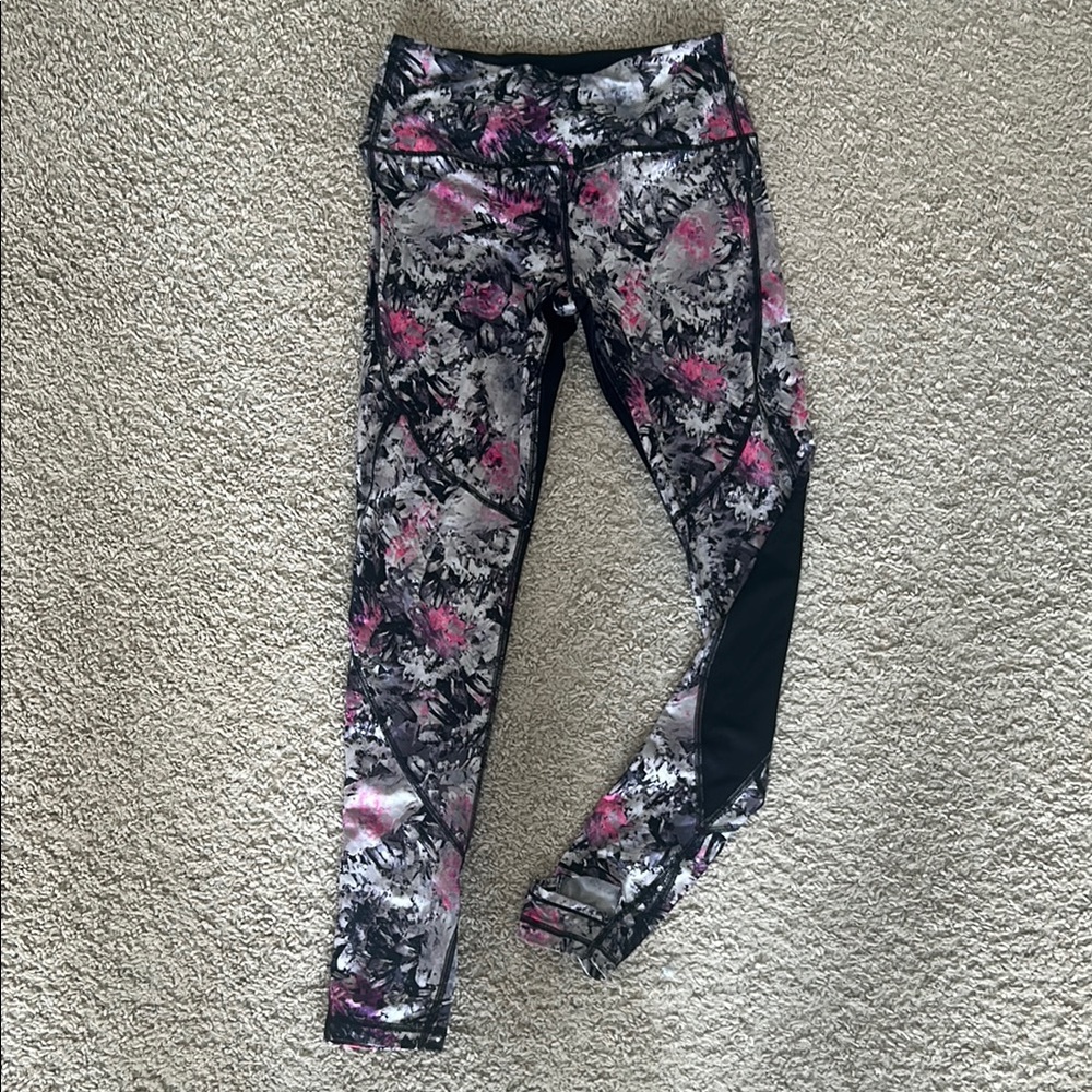 VSX Floral Print Leggings